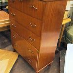 105 7289 CHEST OF DRAWERS